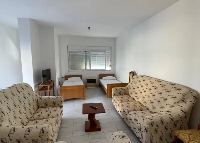 Lilis Sea View Apartamento Sarandë