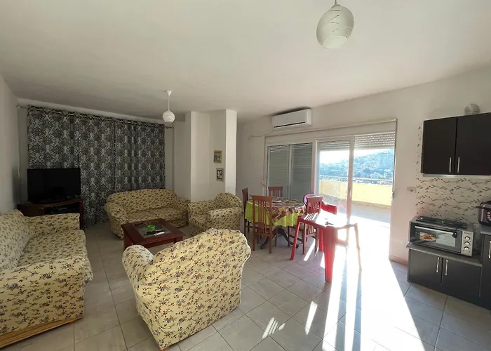 Lilis Sea View