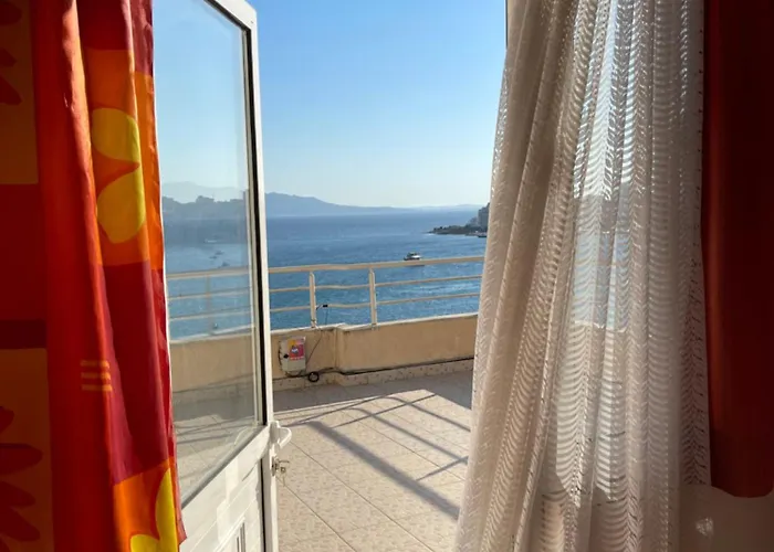 Daire Lilis Sea View